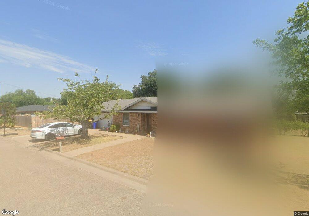 510 Elizabeth St, Troy, TX 76579 - photo 1