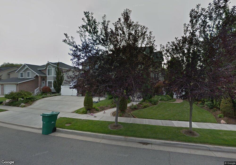 1219 Stone Creek Ln unit 511, Layton, UT 84041 - photo 1