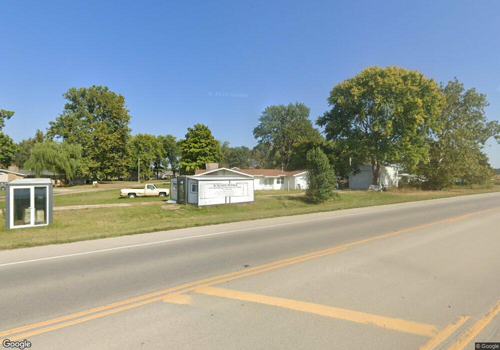 13943 E Georgia St, Effingham, IL 62401 - photo 1