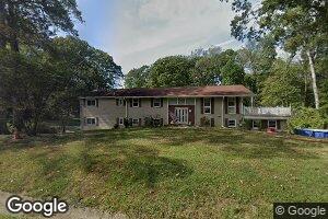 18402 Cedar Dr Unit A, Triangle, VA 22172