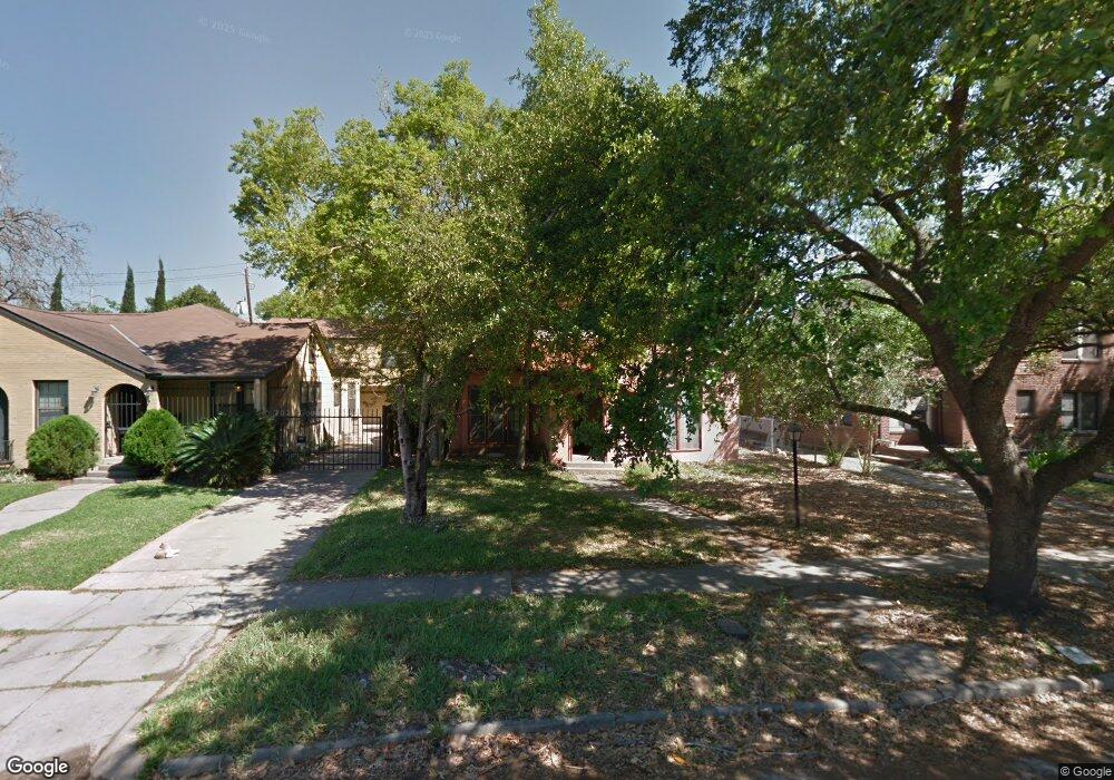 1642 Colquitt St, Houston, TX 77006 - photo 1
