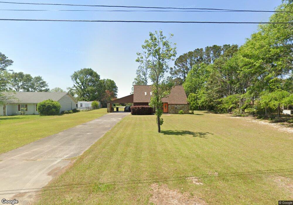 1107 Lee Ave, Douglas, GA 31533 - photo 1