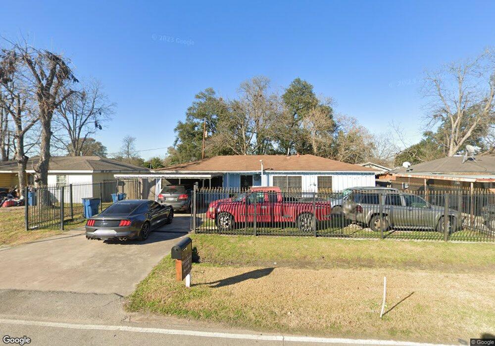 2219 Sunny Dr, Houston, TX 77093 - photo 1