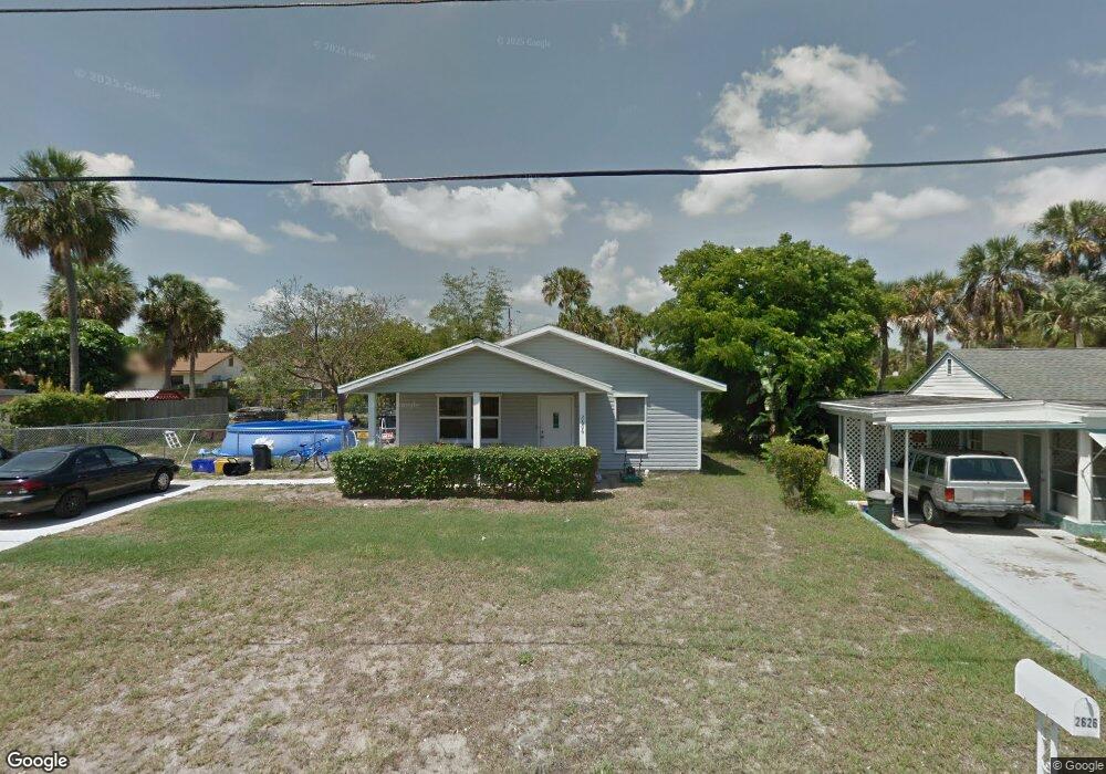 2606 NE Hickory Ave, Jensen Beach, FL 34957 - photo 1