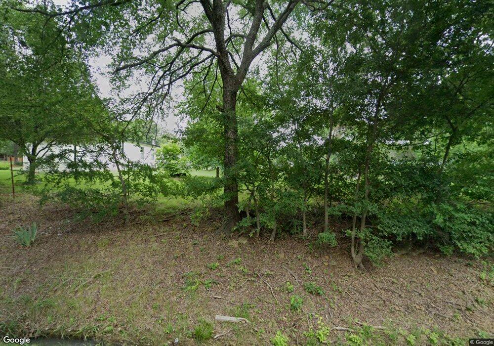 1350 Desvoignes Rd, Denison, TX 75021 - photo 1