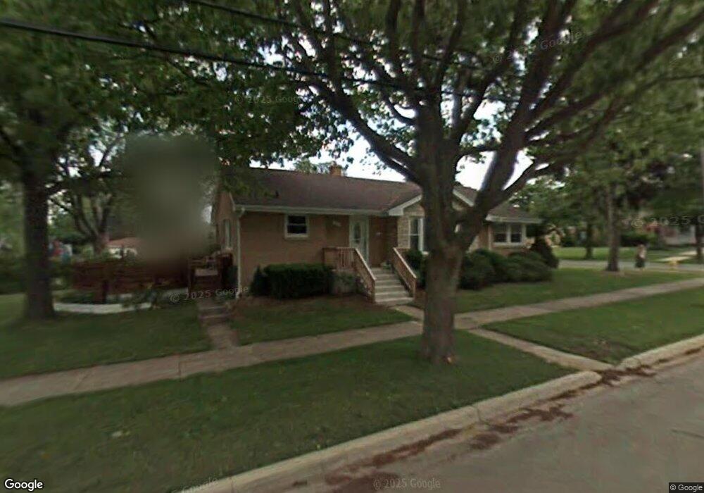 349 E Crescent Ave, Elmhurst, IL 60126 - photo 1