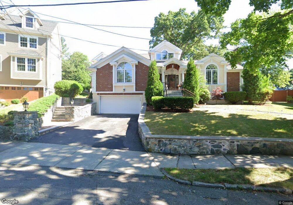 51 Helene Rd unit 51, Waban, MA 02468 - photo 1