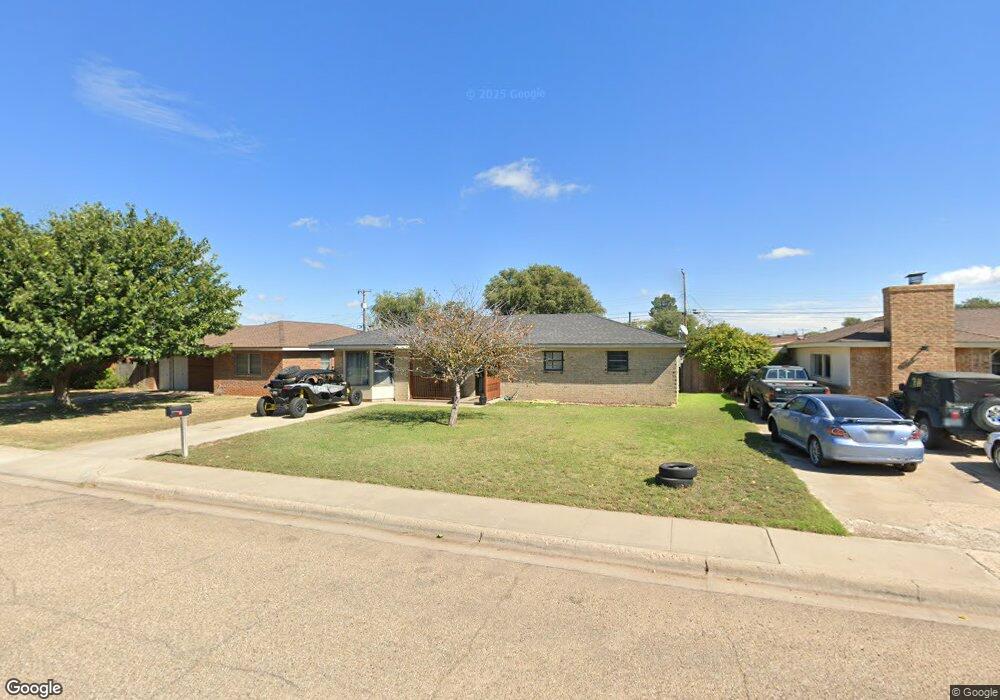 502 Pine Ave, Dumas, TX 79029 - photo 1