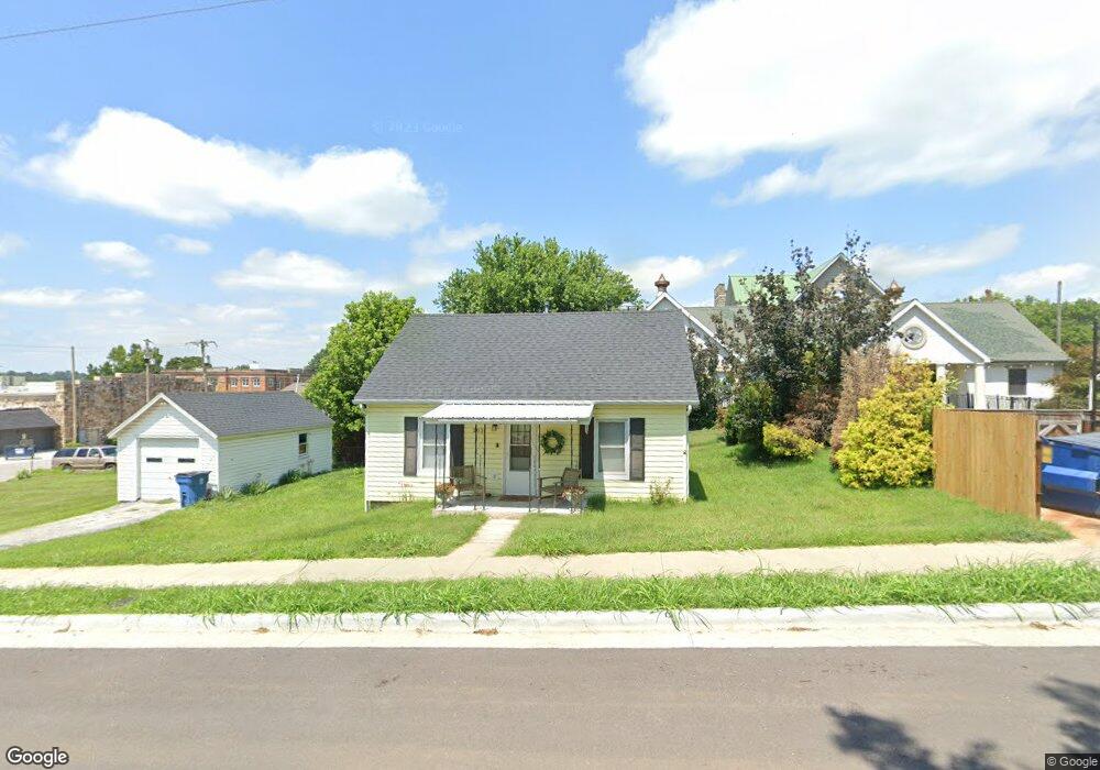 203 W Walnut St, Nixa, MO 65714 - photo 1