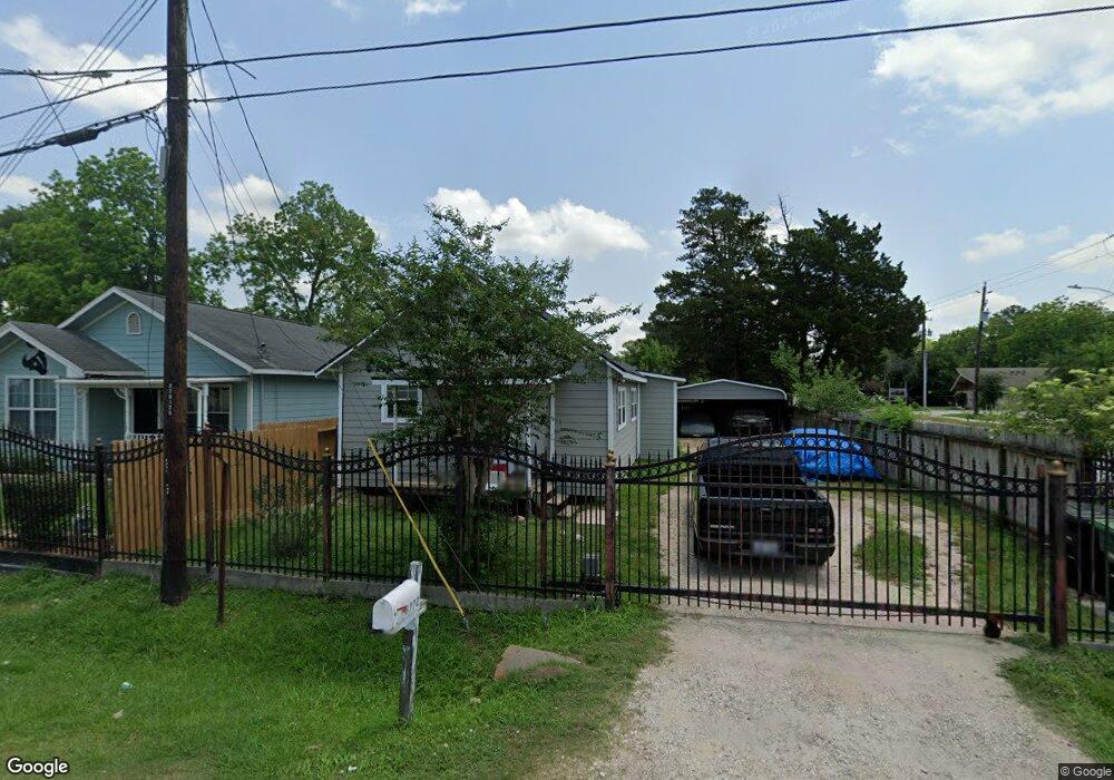 8902 Dodson St, Houston, TX 77093 - photo 1