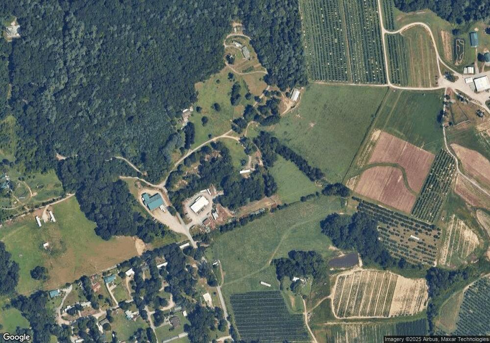 118 Esther King Dr, Hendersonville, NC 28792 - photo 1