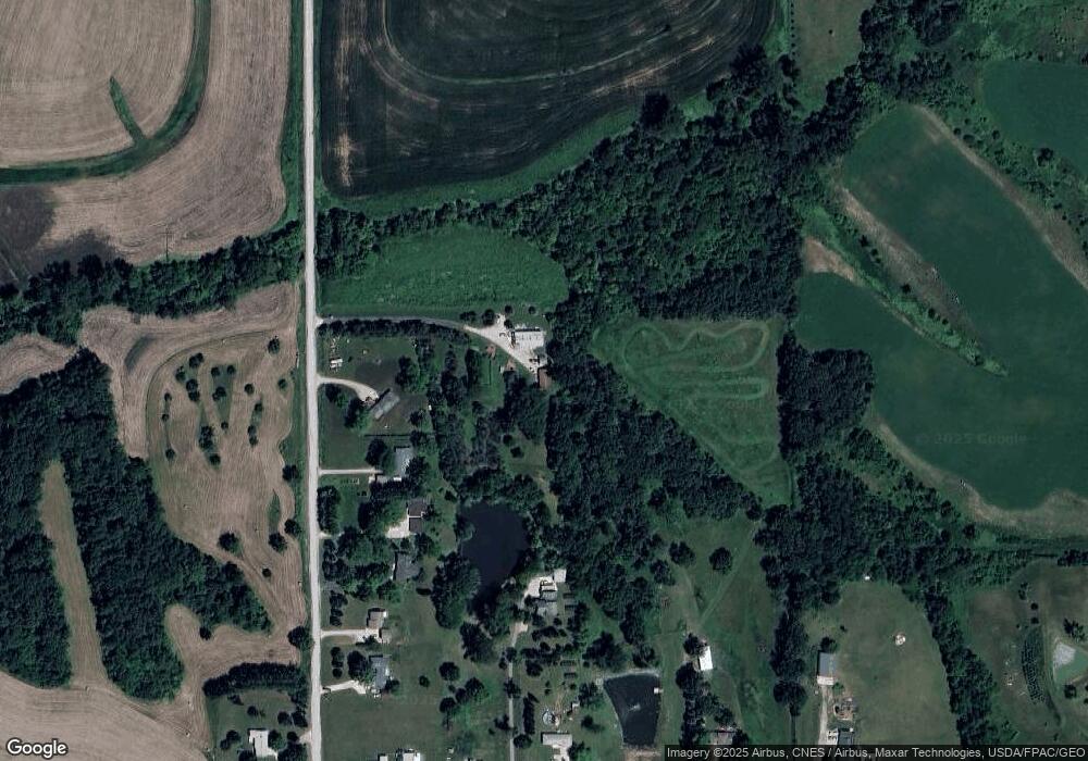 4008 E 5th St S, Newton, IA 50208 - photo 1