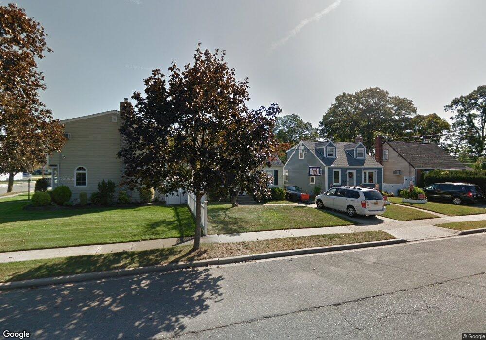 271 Semton Blvd, Franklin Square, NY 11010 - photo 1