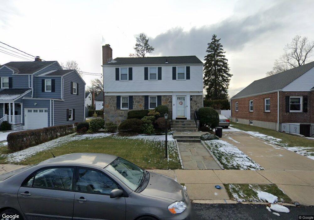 18 Holly St, Yonkers, NY 10704 - photo 1