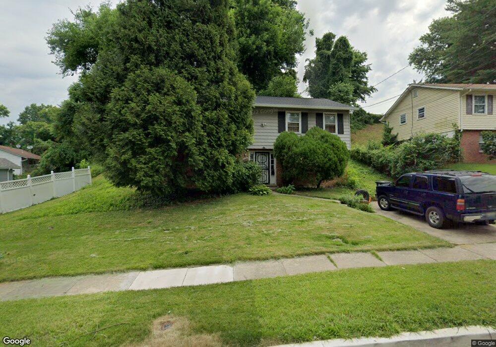7102 Valley Park Rd, Capitol Heights, MD 20743 - photo 1