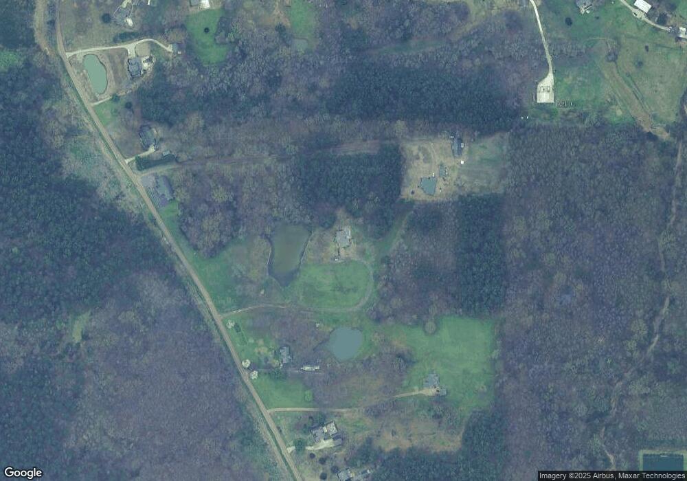 1200 Robertson Rd, Hernando, MS 38632 - photo 1