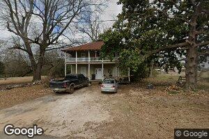 206 College St, Blevins, AR 71825