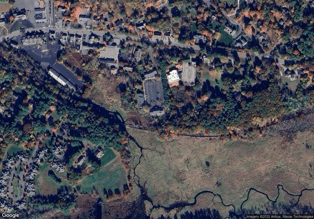 321 Boston Post Rd unit 1st Flr, Sudbury, MA 01776 - photo 1