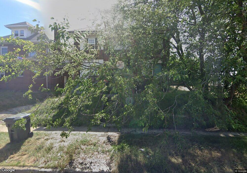 1121 Walnut Ave NE, Canton, OH 44704 - photo 1