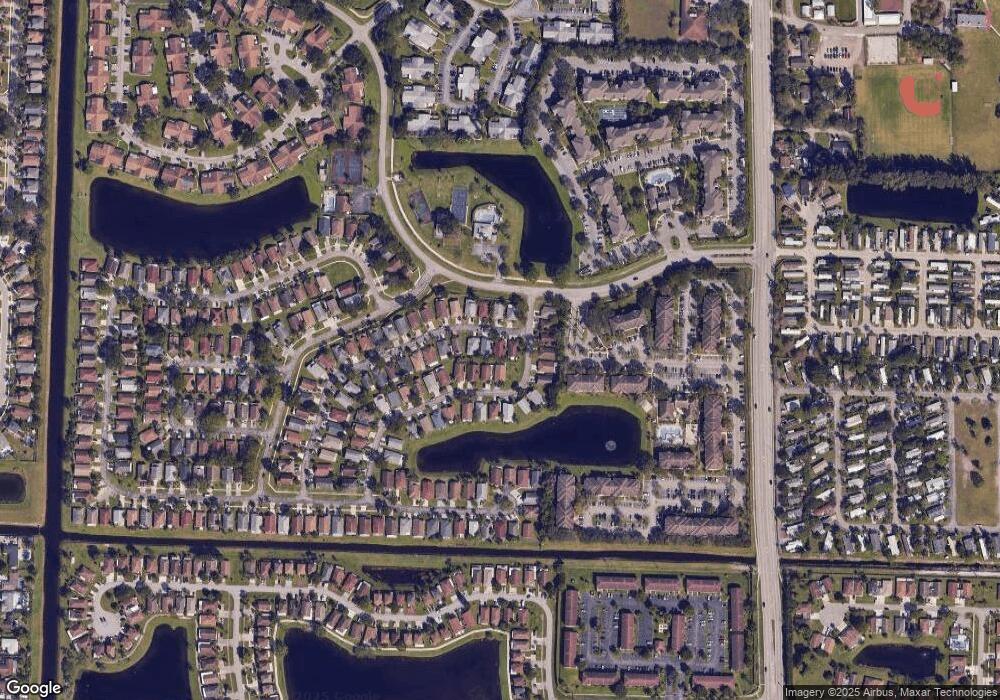 1310 Pines Ln unit 4, West Palm Beach, FL 33415 - photo 1