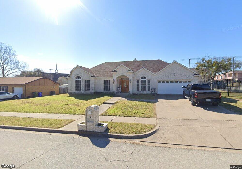 8241 Downe Dr, Fort Worth, TX 76108 - photo 1