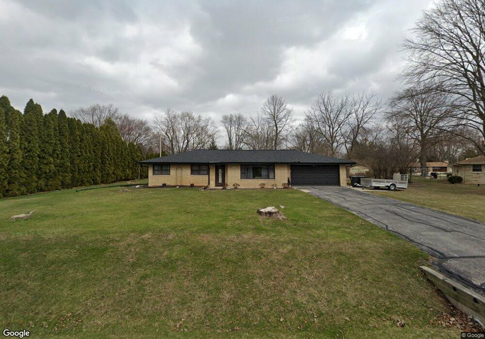 W131S6726 Kipling Dr, Muskego, WI 53150 - photo 1