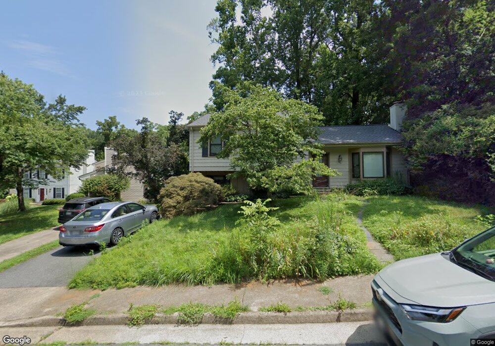 392 Wildwood Ct, Charlottesville, VA 22901 - photo 1