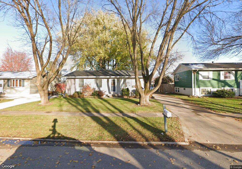 1175 Valley Park St, Marion, IA 52302 - photo 1