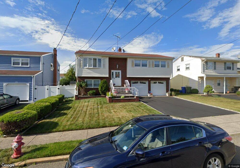 642 Clark Ave, Perth Amboy, NJ 08861 - photo 1