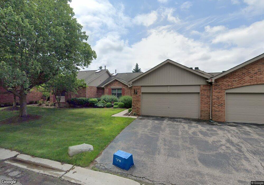 7380 Meadowridge Cir unit 190, West Bloomfield, MI 48322 - photo 1