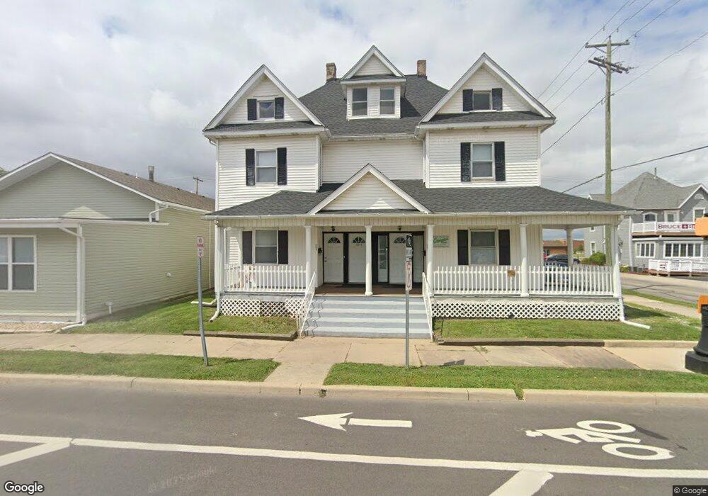 402 W Main St, Muncie, IN 47305 - photo 1