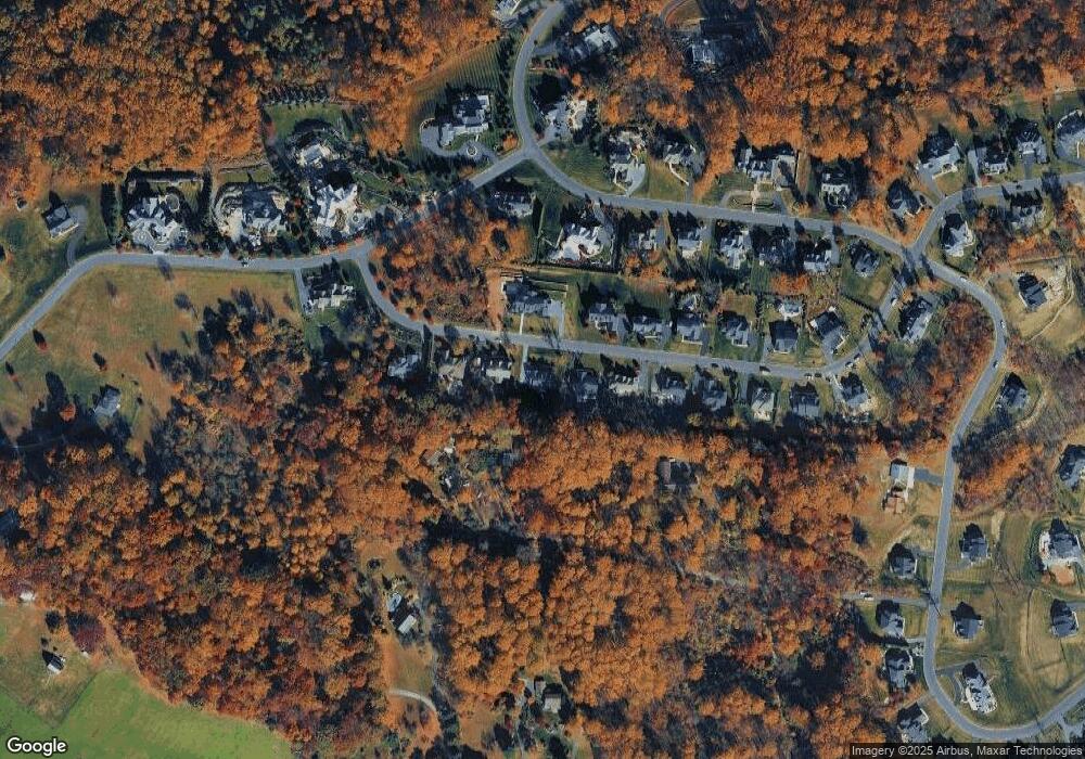 5190 Majestic Dr, Coopersburg, PA 18036 - photo 1