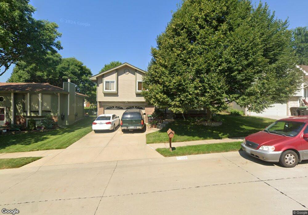 4906 N 126th St, Omaha, NE 68164 - photo 1