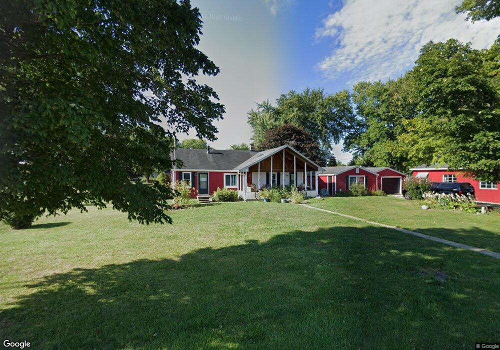 1013 W Railroad St, Fountaintown, IN 46130 - photo 1