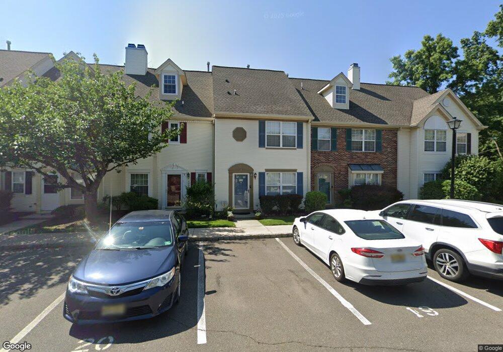 123 Daniel Ct, Kendall Park, NJ 08824 - photo 1