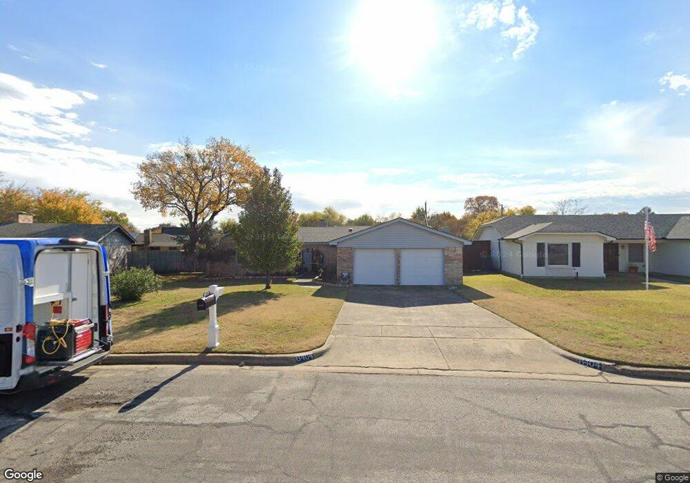 8404 Donna Dr, North Richland Hills, TX 76182 - photo 1