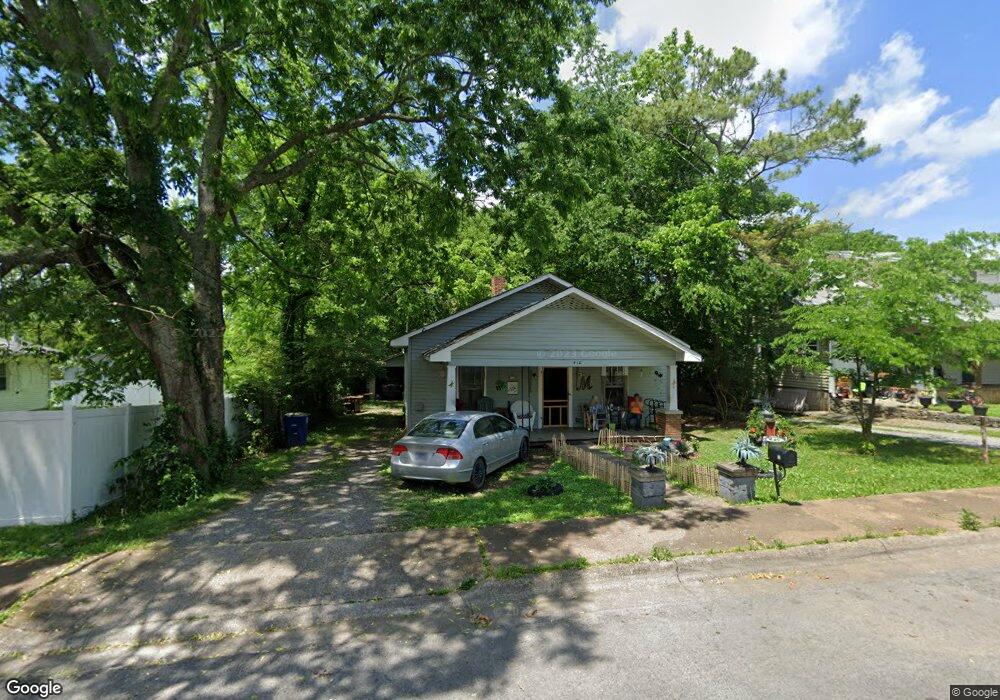 410 Moody St, Shelbyville, TN 37160 - photo 1