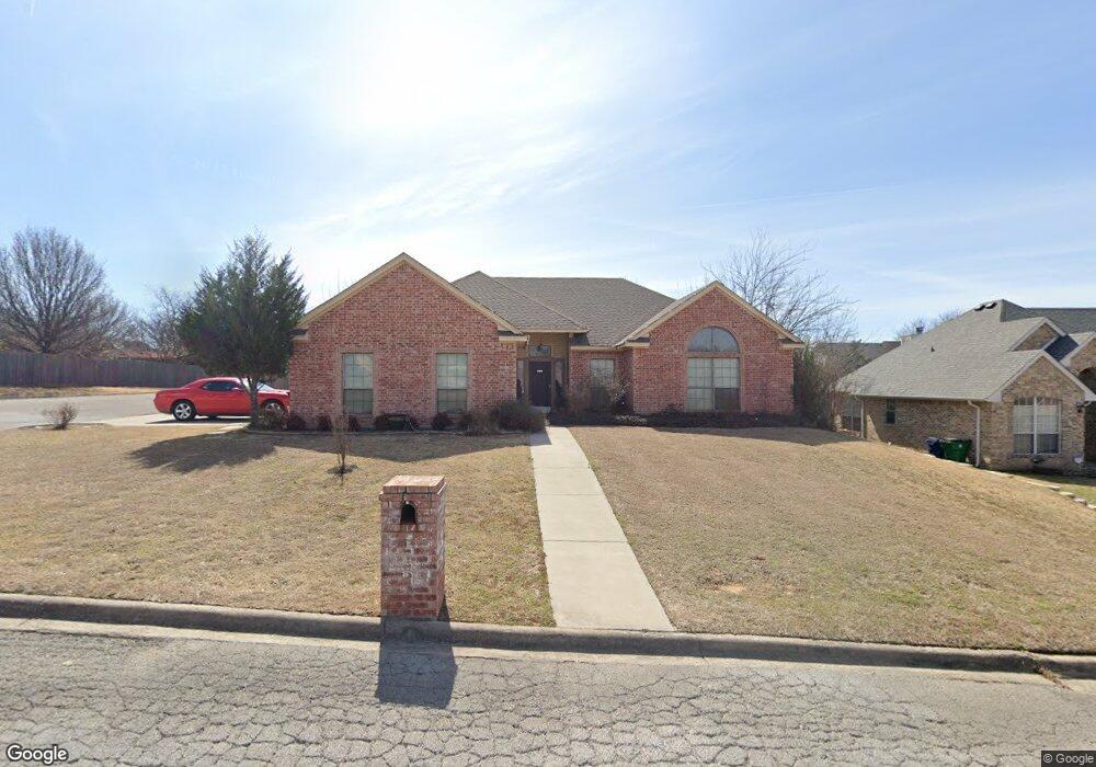 201 Ridge View Ct, Decatur, TX 76234 - photo 1