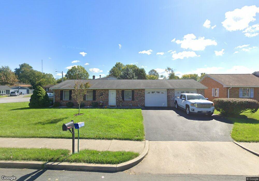 1406 Outer Dr, Hagerstown, MD 21742 - photo 1