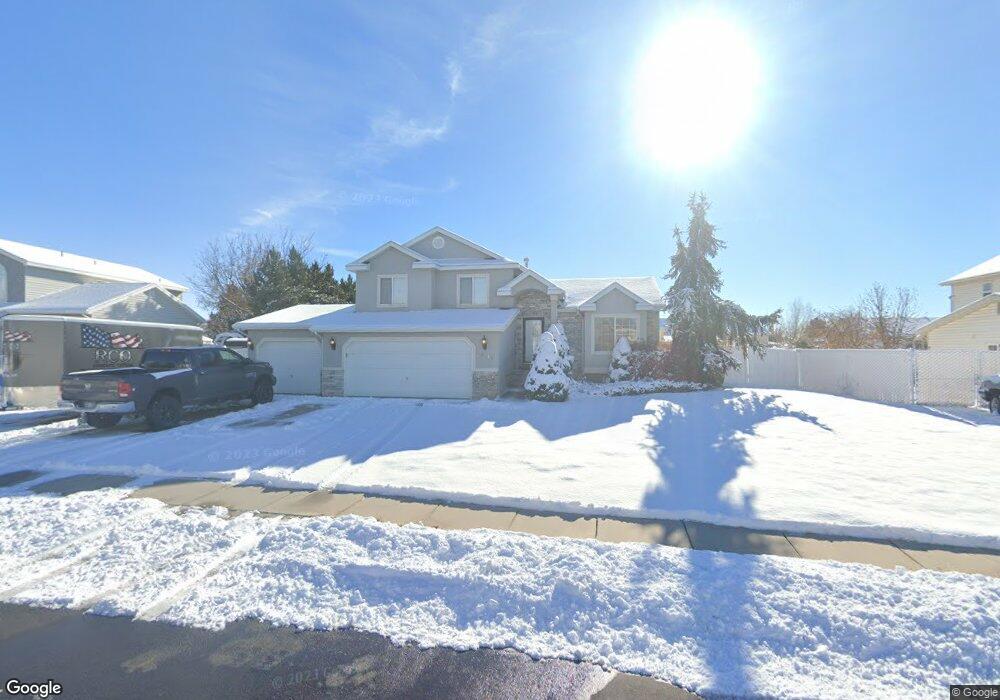 2413 W 2450 N, Clearfield, UT 84015 - photo 1