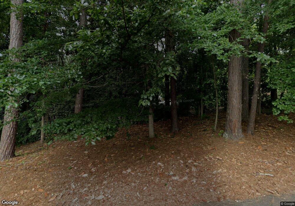 1060 Lake Charles Dr, Roswell, GA 30075 - photo 1