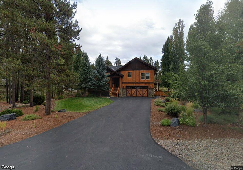 16847 Pony Express Way unit 26, Bend, OR 97707 - photo 1