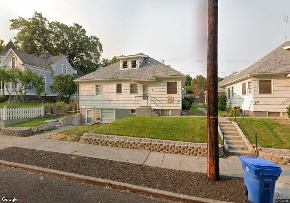 108 W 9th St unit 2, the Dalles, OR 97058 - photo 1