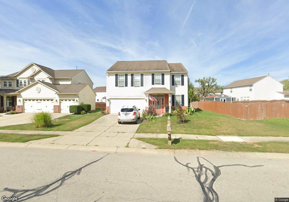 13152 Sweet Briar Pkwy, Fishers, IN 46038 - photo 1