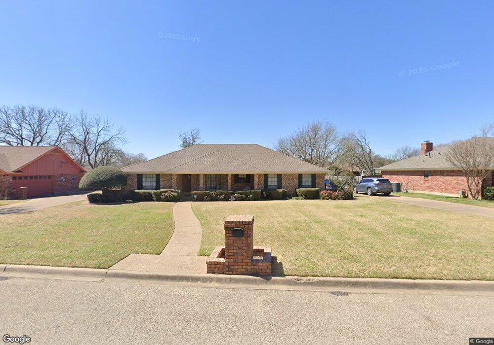 804 Stonelake Dr, Cleburne, TX 76033 - photo 1