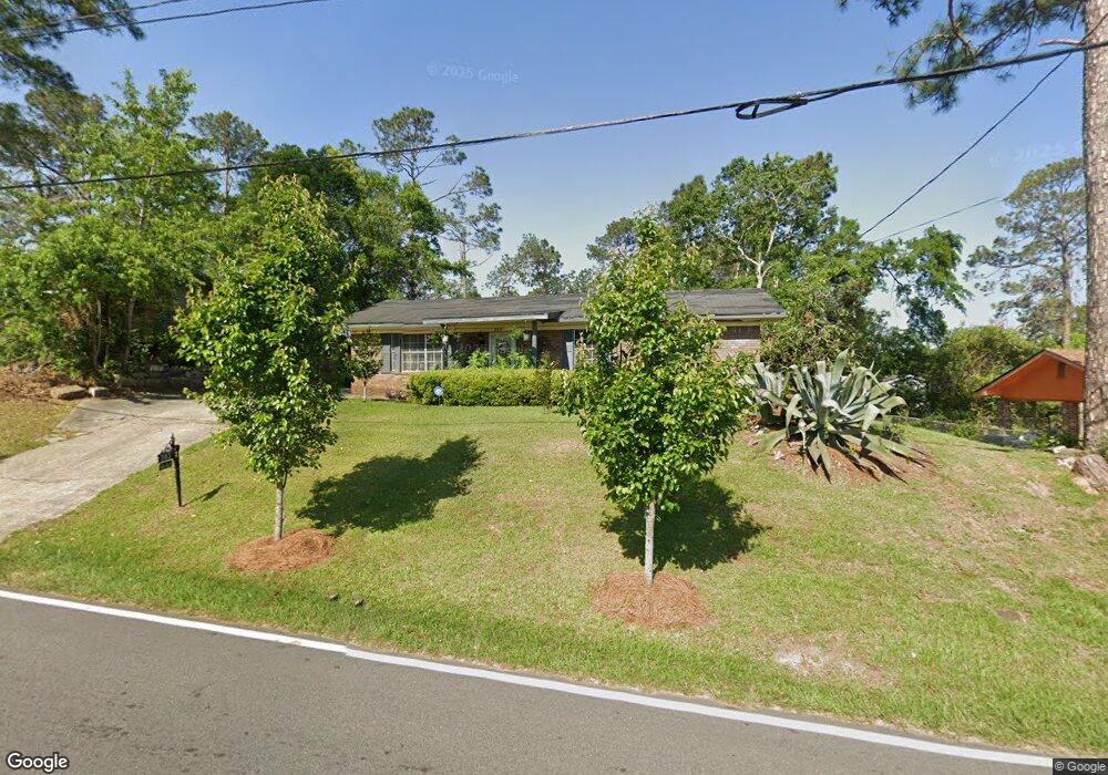 208 Fales Ave S, Douglas, GA 31533 - photo 1