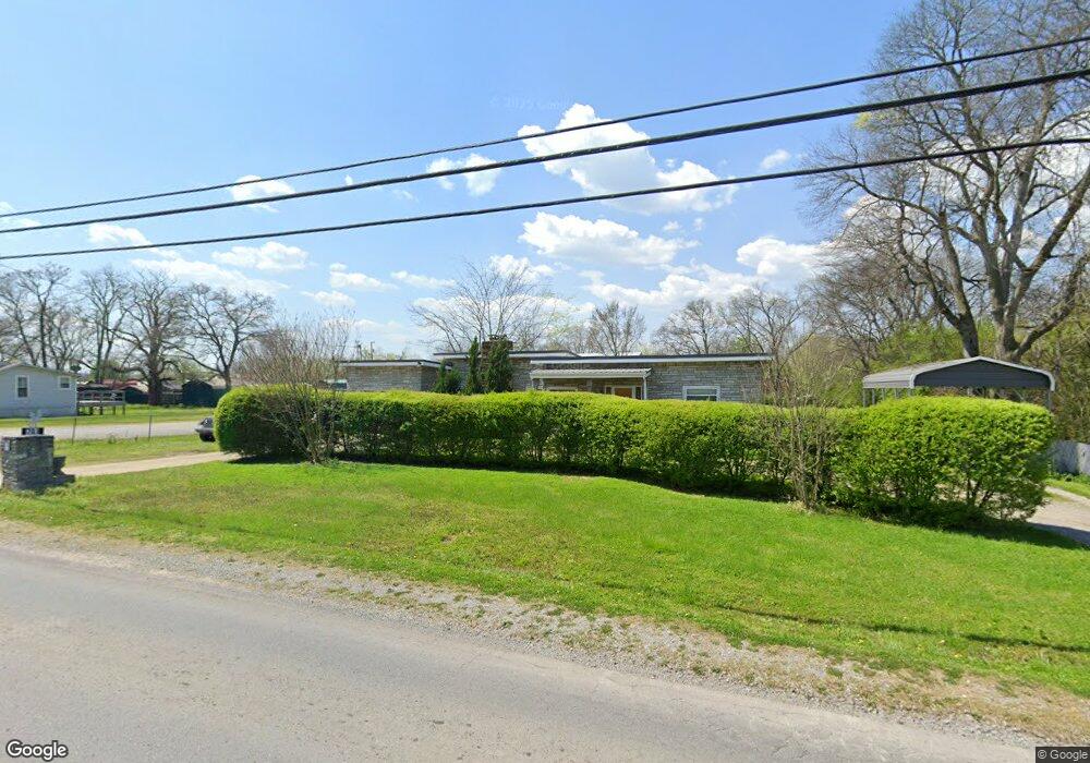 701 Deery St, Shelbyville, TN 37160 - photo 1