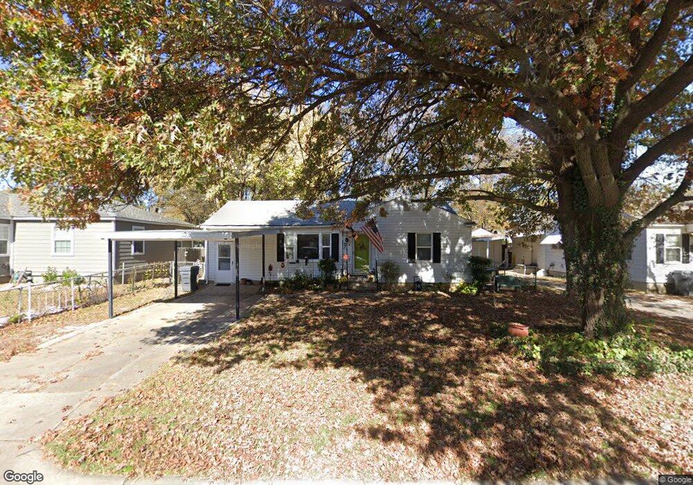 713 Davis St NW, Ardmore, OK 73401 - photo 1