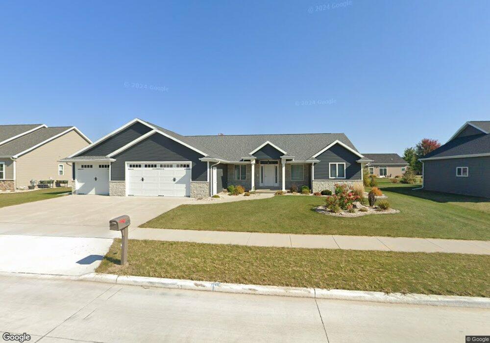 5620 N Amethyst Dr, Appleton, WI 54913 - photo 1