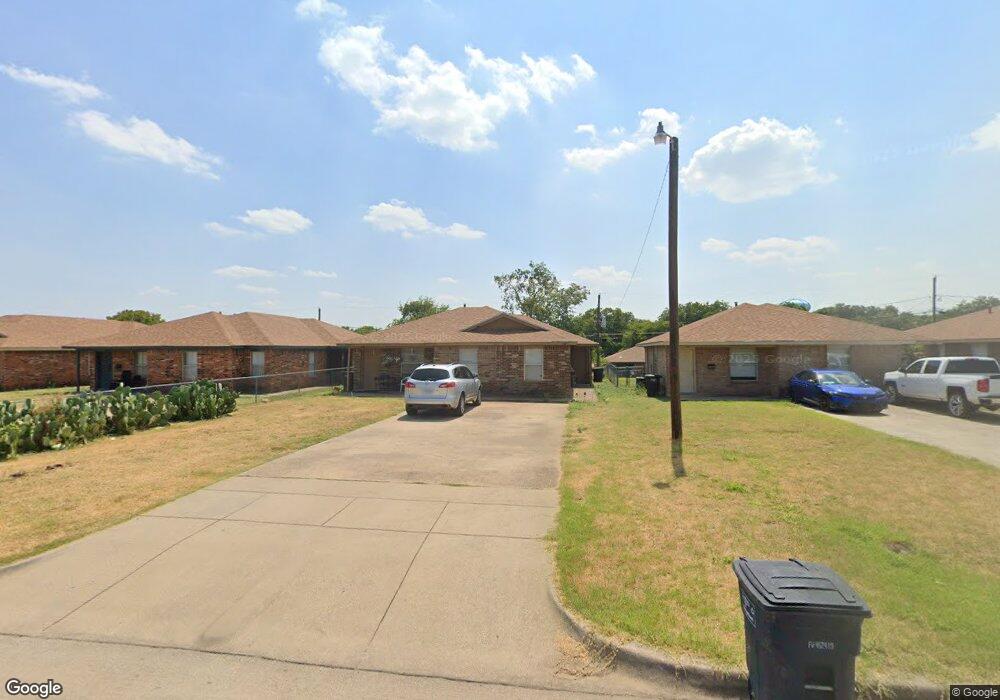 3125 NW 30th St, Fort Worth, TX 76106 - photo 1
